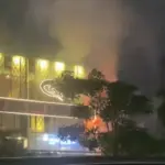 Kebakaran Papan Reklame Dekat Gedung Sarinah Jakarta Pusat, 8 Unit Mobil Damkar Dikerahkan