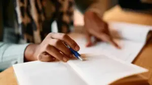 Cara Mengisi Tanggapan Orang Tua di Raport dan Contoh