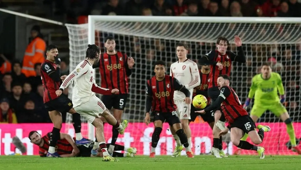 Liverpool Terpuruk di Premier League, Van Dijk Akui Inkonsistensi Jadi Masalah Utama Liverpool Terpuruk di Premier League, Van Dijk Akui Inkonsistensi Jadi Masalah Utama