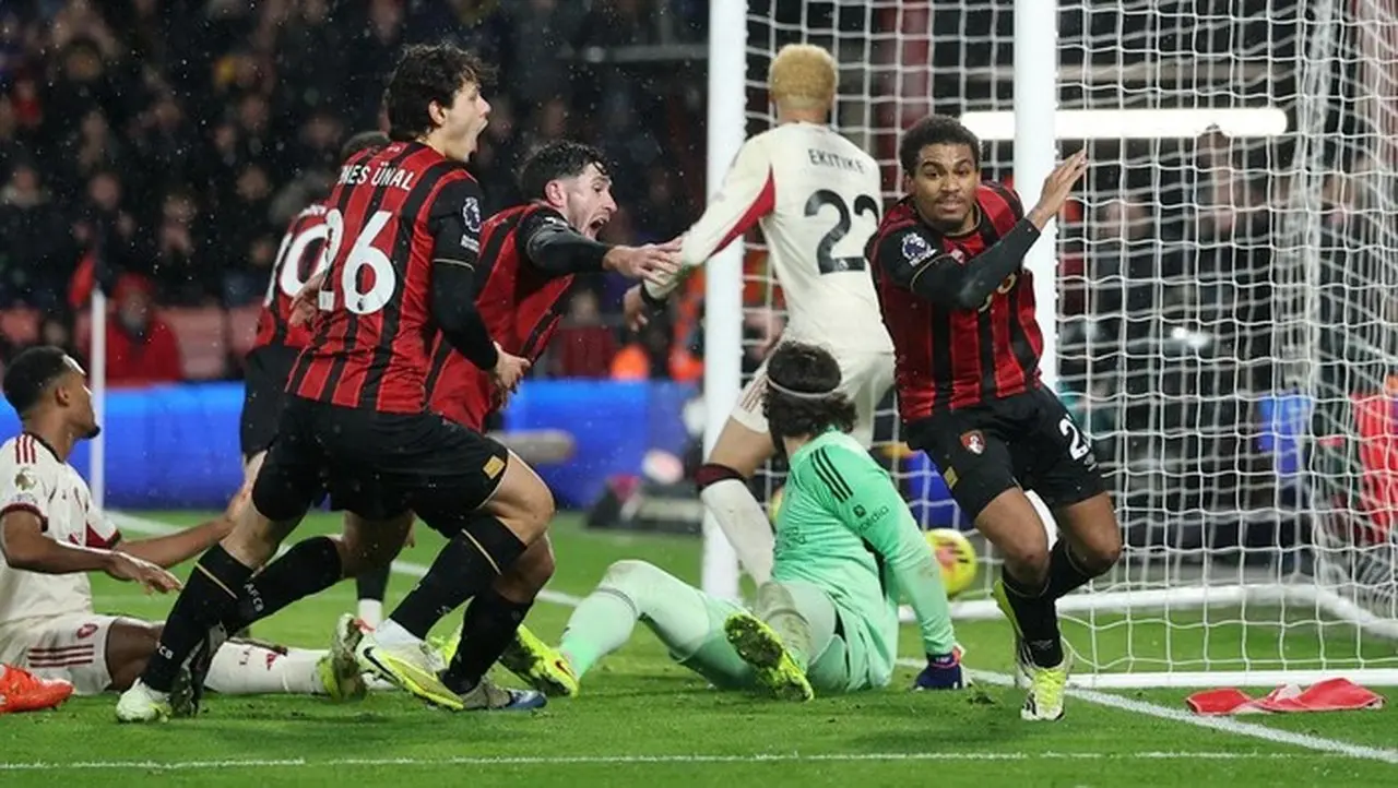 Liverpool Kembali Keok di Menit Akhir, Tiga Kali Musim Ini Kalah Akibat Gol Injury Time