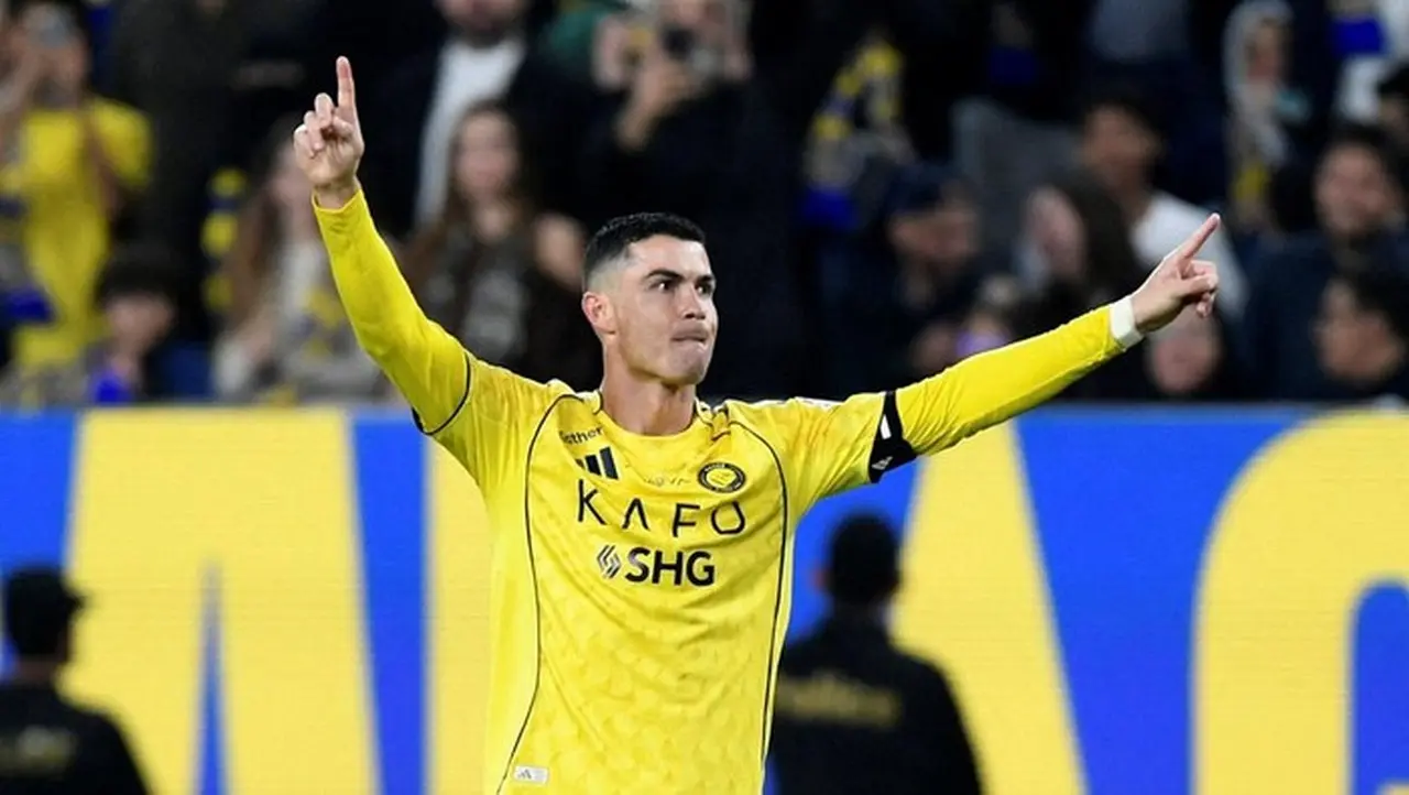 Cristiano Ronaldo Buka Keran Gol 2026 via Penalti, Total Karier 958 Gol