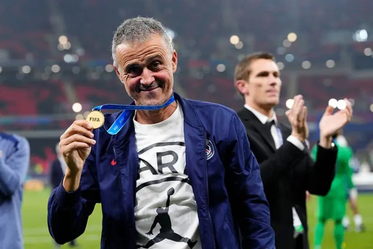 Luis Enrique Akan Diikat PSG Hingga Pensiun? Klub Buka Suara Soal Rumor