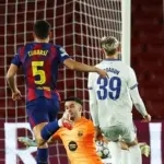 Hansi Flick Kritik Pertahanan Barcelona Usai Pastikan Lolos ke 16 Besar Liga Champions