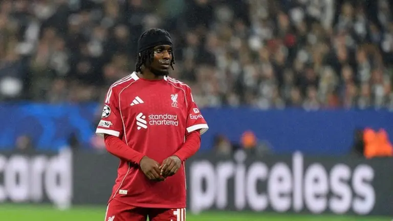 Cedera Frimpong Tak Parah, Slot: Liverpool Kehilangan Selama Beberapa Pekan Cedera Frimpong Tak Parah, Slot: Liverpool Kehilangan Selama Beberapa Pekan