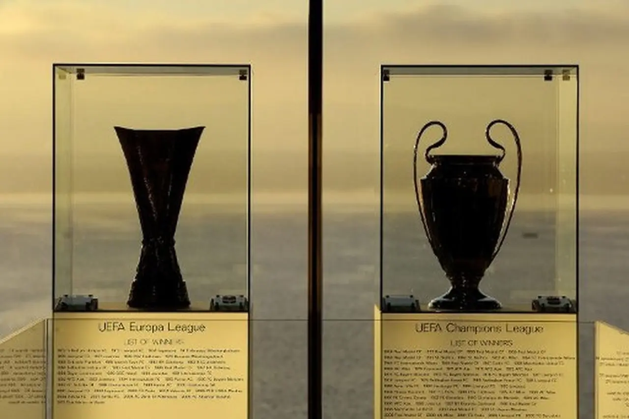 Mengurai Perbedaan Liga Champions, Liga Europa, dan Conference League: Level, Format, Hingga Hadiah Mengurai Perbedaan Liga Champions, Liga Europa, dan Conference League: Level, Format, Hingga Hadiah