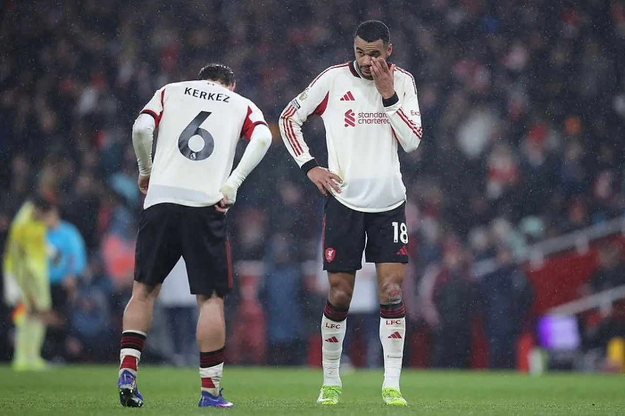 Tanpa Tembakan ke Gawang, Liverpool Samai Catatan Buruk 2010 Lawan Arsenal Tanpa Tembakan ke Gawang, Liverpool Samai Catatan Buruk 2010 Lawan Arsenal