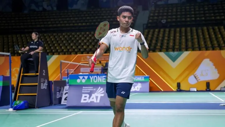 Mohammad Zaki Ubaidillah Bertekad Juara Thailand Masters 2026 Usai Kalahkan Rekan Sendiri Mohammad Zaki Ubaidillah Bertekad Juara Thailand Masters 2026 Usai Kalahkan Rekan Sendiri