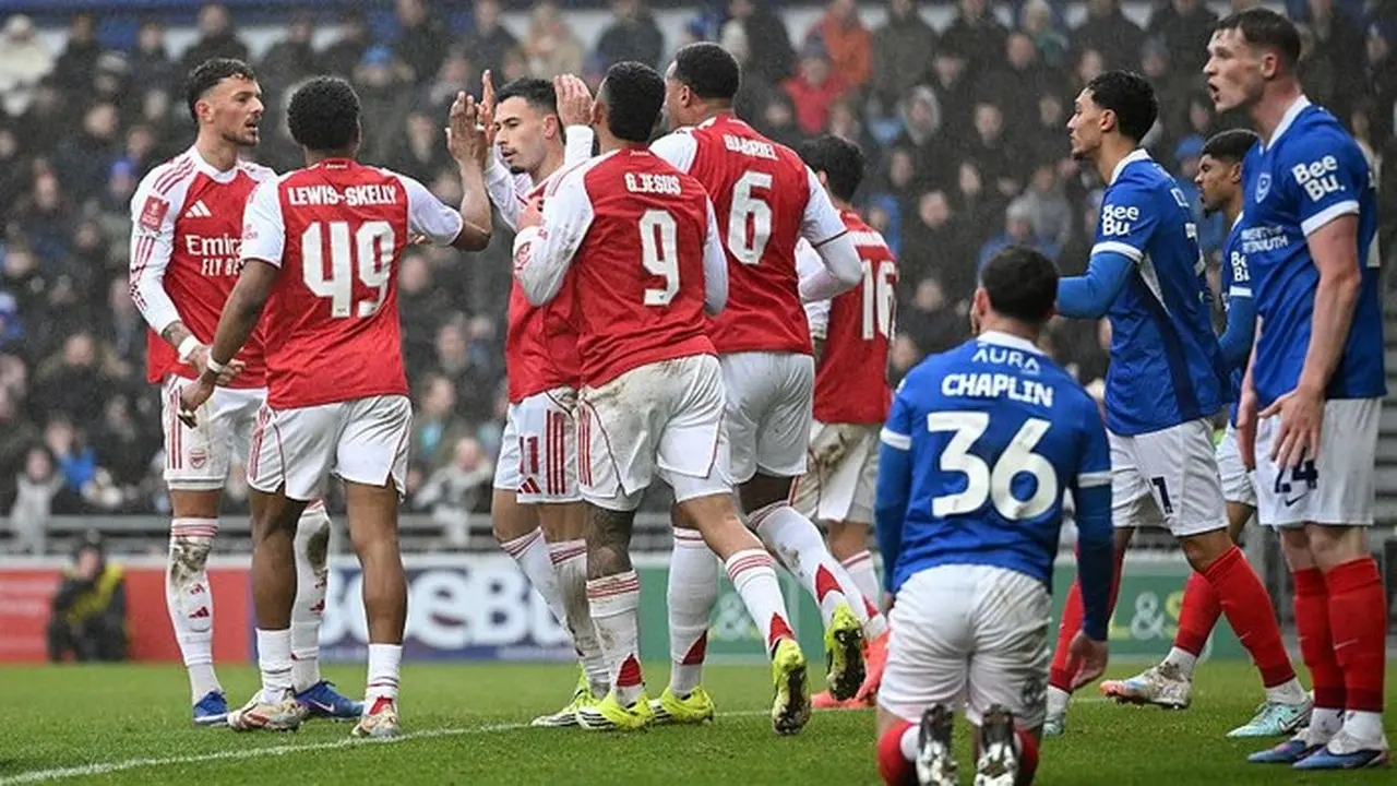 Piala FA 2025/2026: Hat-trick Martinelli Bawa Arsenal Lolos Dramatis Usai Kalahkan Portsmouth 4-1