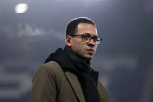 Chelsea Pertaruhkan Nasib pada Liam Rosenior: Perjudian Besar Gantikan Enzo Maresca