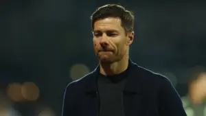 Thierry Henry Heran Xabi Alonso Dipecat Real Madrid, Bandingkan dengan Barcelona