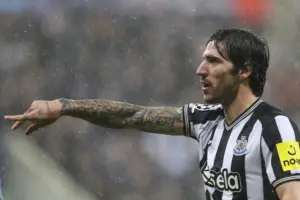 Liverpool Bidik Sandro Tonali Usai Berhasil Rekrut Alexander Isak dari Newcastle