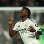 Vinicius Jr Kembali Dicintai Suporter Madrid Usai Pesta Gol 6-1 di Liga Champions