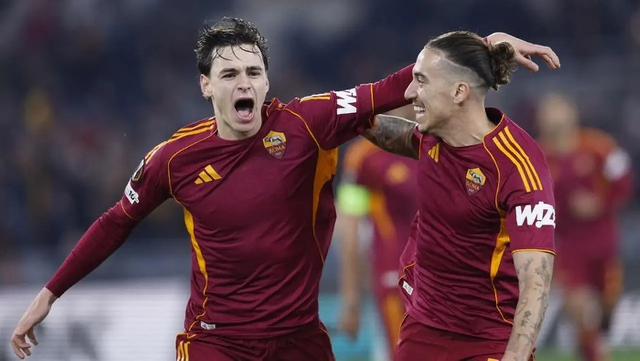 Dua Gol Niccolo Pisilli Bawa AS Roma Taklukkan Stuttgart di Liga Europa