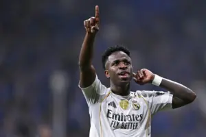 Fabrizio Romano Tegaskan Chelsea Tak Bidik Vinicius Jr, Bantah Rumor Transfer Rp 1,9 Triliun Fabrizio Romano Tegaskan Chelsea Tak Bidik Vinicius Jr, Bantah Rumor Transfer Rp 1,9 Triliun