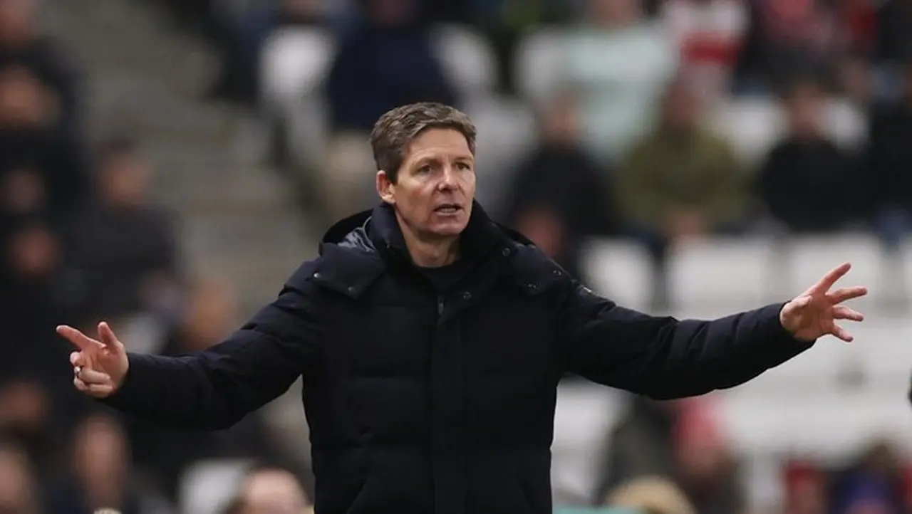 Oliver Glasner Bertahan di Crystal Palace Hingga Akhir Musim 2025/2026