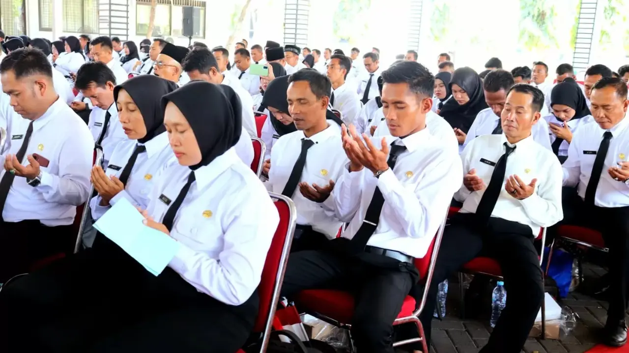 Surat Pernyataan 18 Poin Kemenkumham: Syarat Krusial Pelamar CPNS dan PPPK 2026 Surat Pernyataan 18 Poin Kemenkumham: Syarat Krusial Pelamar CPNS dan PPPK 2026