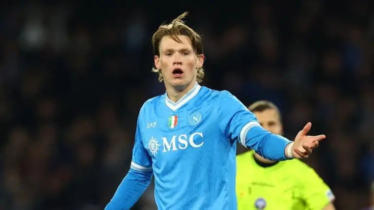 Scott McTominay Ingin Perkuat Napoli Jangka Panjang, Akui Betah di Italia Scott McTominay Ingin Perkuat Napoli Jangka Panjang, Akui Betah di Italia