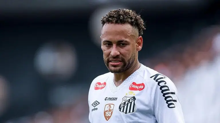 Neymar Pertimbangkan Pensiun Akhir 2026, Fokus ke Piala Dunia 2026