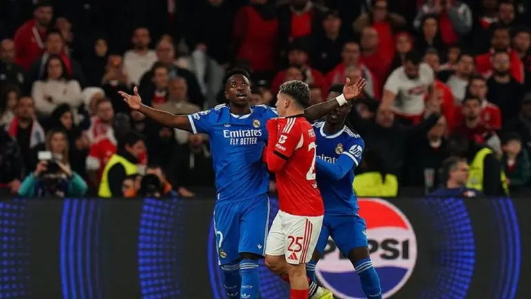 Gelandang Benfica Akui Panggil Vinicius Junior ‘Homo’, Bukan ‘Monyet’