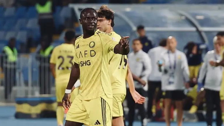 Tanpa Ronaldo, Al Nassr Taklukkan Al Riyadh 1-0 Berkat Gol Sadio Mane Tanpa Ronaldo, Al Nassr Taklukkan Al Riyadh 1-0 Berkat Gol Sadio Mane