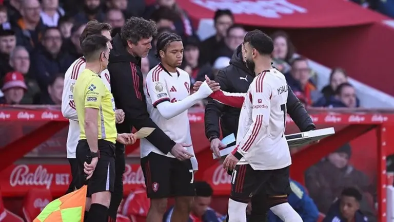 Rio Ngumoha Bersinar, Liverpool Diminta Beri Kesempatan Lebih pada Sang Sayap Muda Rio Ngumoha Bersinar, Liverpool Diminta Beri Kesempatan Lebih pada Sang Sayap Muda