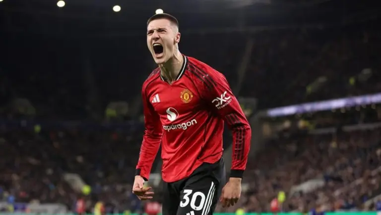 Benjamin Sesko: Selalu Percaya Diri Meski Sering Jadi Pengganti, Pahlawan MU Atas Everton