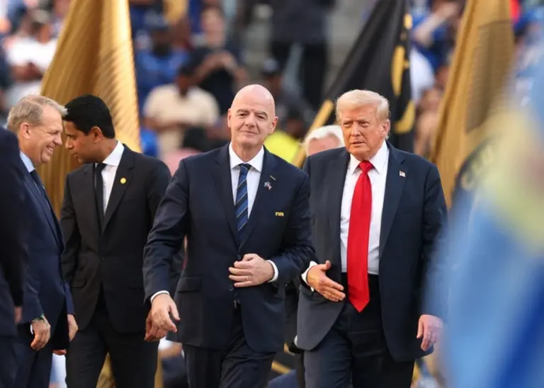 Presiden FIFA Gianni Infantino Bela Pemberian Penghargaan Perdamaian ke Donald Trump Presiden FIFA Gianni Infantino Bela Pemberian Penghargaan Perdamaian ke Donald Trump