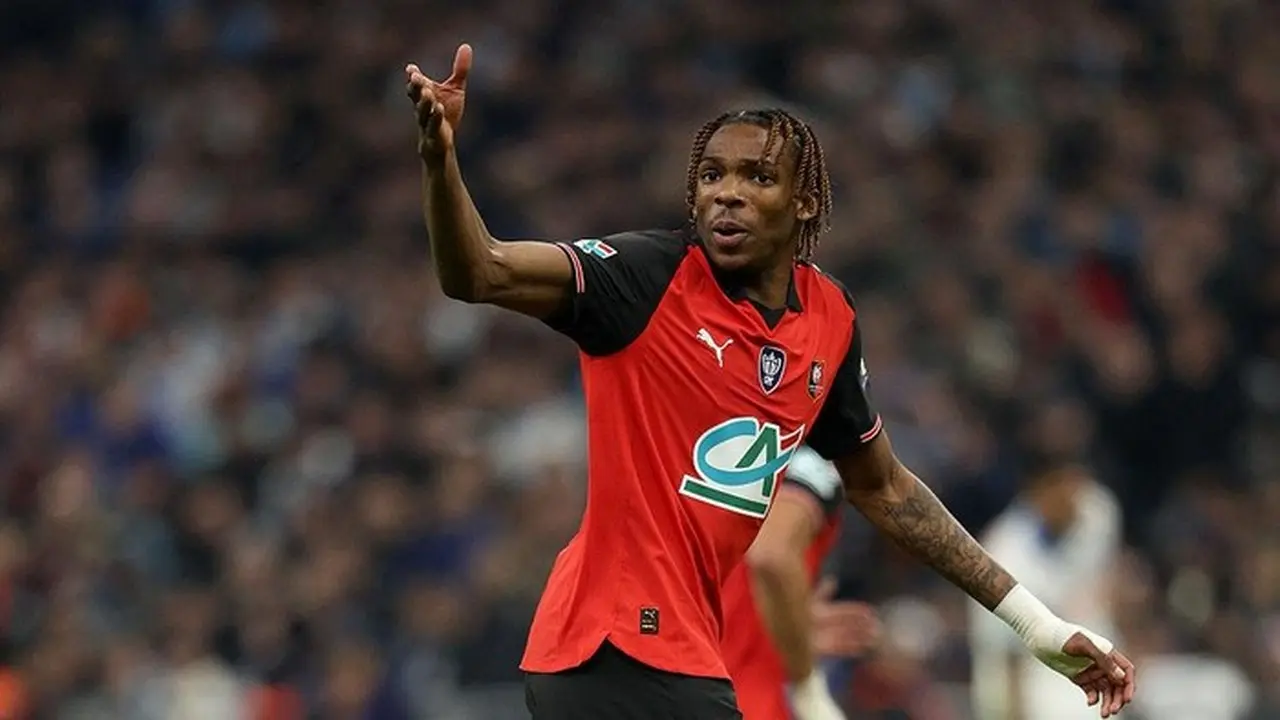Arne Slot Puji Jeremy Jacquet, Bek Termahal Kedua Liverpool: Persiapan Masa Depan Klub Arne Slot Puji Jeremy Jacquet, Bek Termahal Kedua Liverpool: Persiapan Masa Depan Klub