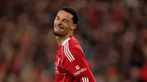 Gol Kedua Ekitike ke Gawang Newcastle Berkat Aksi Cepat Anak Gawang Liverpool