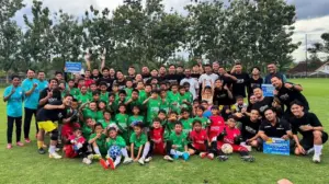 SJFC Gelar Coaching Clinic Bersama Legenda Timnas, Erol Iba dan Jendri Pitoy