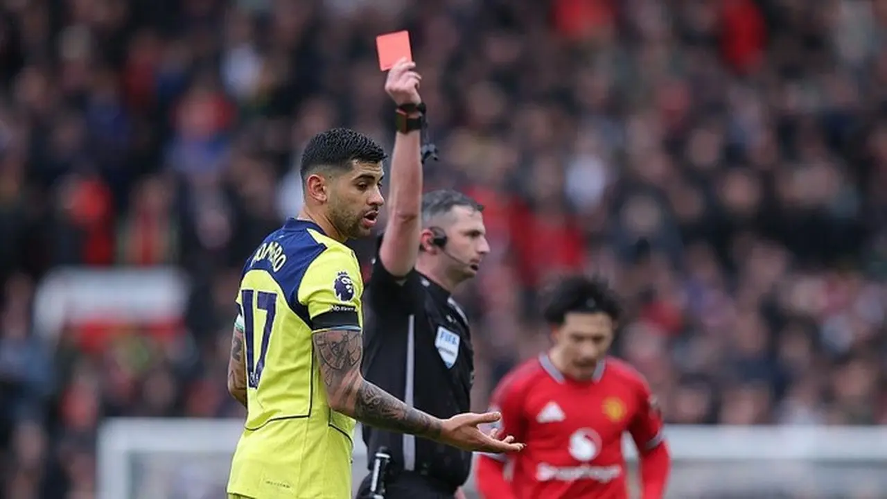 Cristian Romero Tetap Kapten Spurs Meski Kartu Merah, Thomas Frank: Dia Sudah Minta Maaf