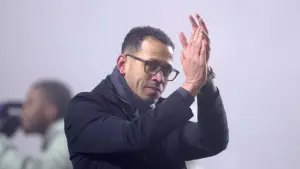 Liam Rosenior Ubah Chelsea Jadi Tim Garang, Raih Kemenangan Dramatis Atas West Ham