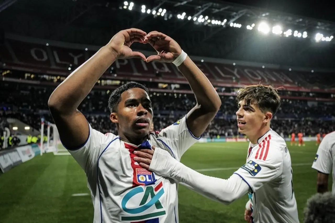Endrick Bersinar di Lyon, Real Madrid Pastikan Sang Bintang Muda Akan Kembali Endrick Bersinar di Lyon, Real Madrid Pastikan Sang Bintang Muda Akan Kembali