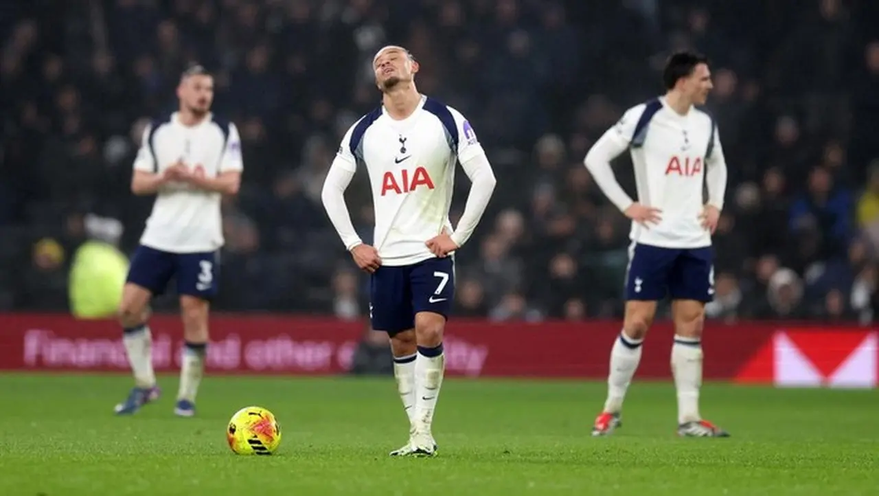 Tottenham Hotspur Terpuruk di Kandang, Kalah 1-2 dari Newcastle United di Liga Inggris