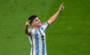 Julian Alvarez: Satu-satunya Pemain Argentina Tanpa Tato, Ini Alasannya