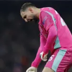 David Seaman Kritik Selebrasi Gianluigi Donnarumma: ‘Jangan Lebay Saat Menyelamatkan Bola’