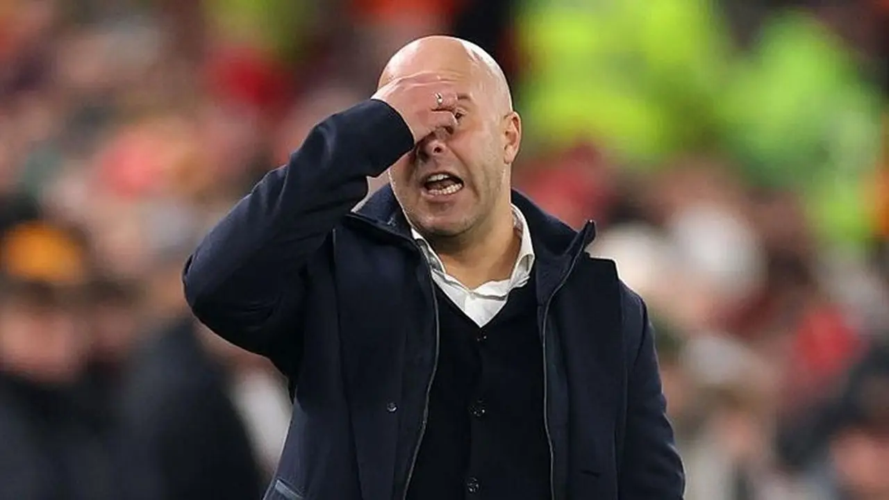 Arne Slot Sadar Terancam Dipecat Jika Liverpool Gagal Lolos ke Liga Champions Arne Slot Sadar Terancam Dipecat Jika Liverpool Gagal Lolos ke Liga Champions