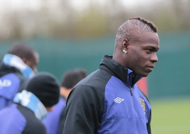 Mario Balotelli Alami Serangan Rasisme di Liga Uni Emirat Arab