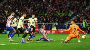 Barcelona Terkapar 0-4 dari Atletico, Hansi Flick Masih Yakin Bisa “Remontada”