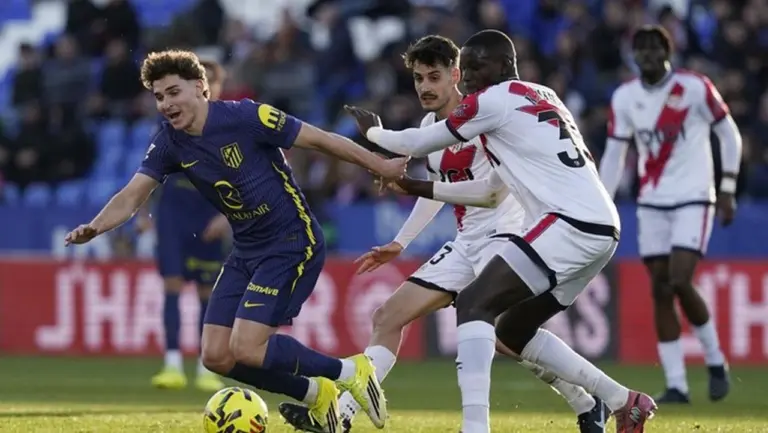 Rayo Vallecano Bungkam Atletico Madrid 3-0 di Kandang Sendiri
