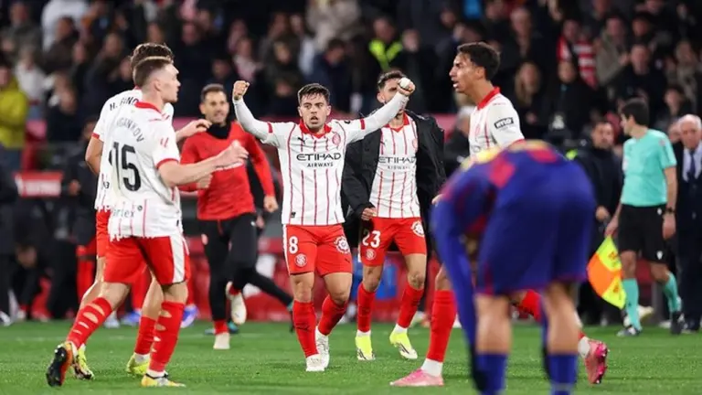 Analisis Wasit: Gol Kemenangan Girona atas Barcelona Dinilai Sah, Bukan Pelanggaran Analisis Wasit: Gol Kemenangan Girona atas Barcelona Dinilai Sah, Bukan Pelanggaran