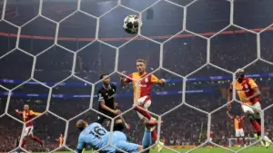 Juventus Tak Berdaya di Kandang Galatasaray, Pertahanan Rapuh Jadi Sorotan Utama