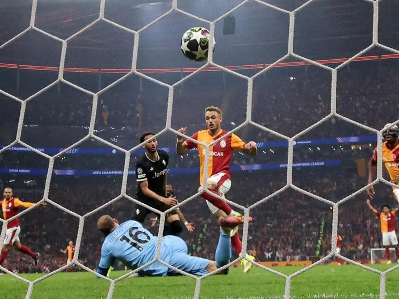 Galatasaray Bantai Juventus 5-2, Okan Buruk Sebut Laga Tak Terlupakan