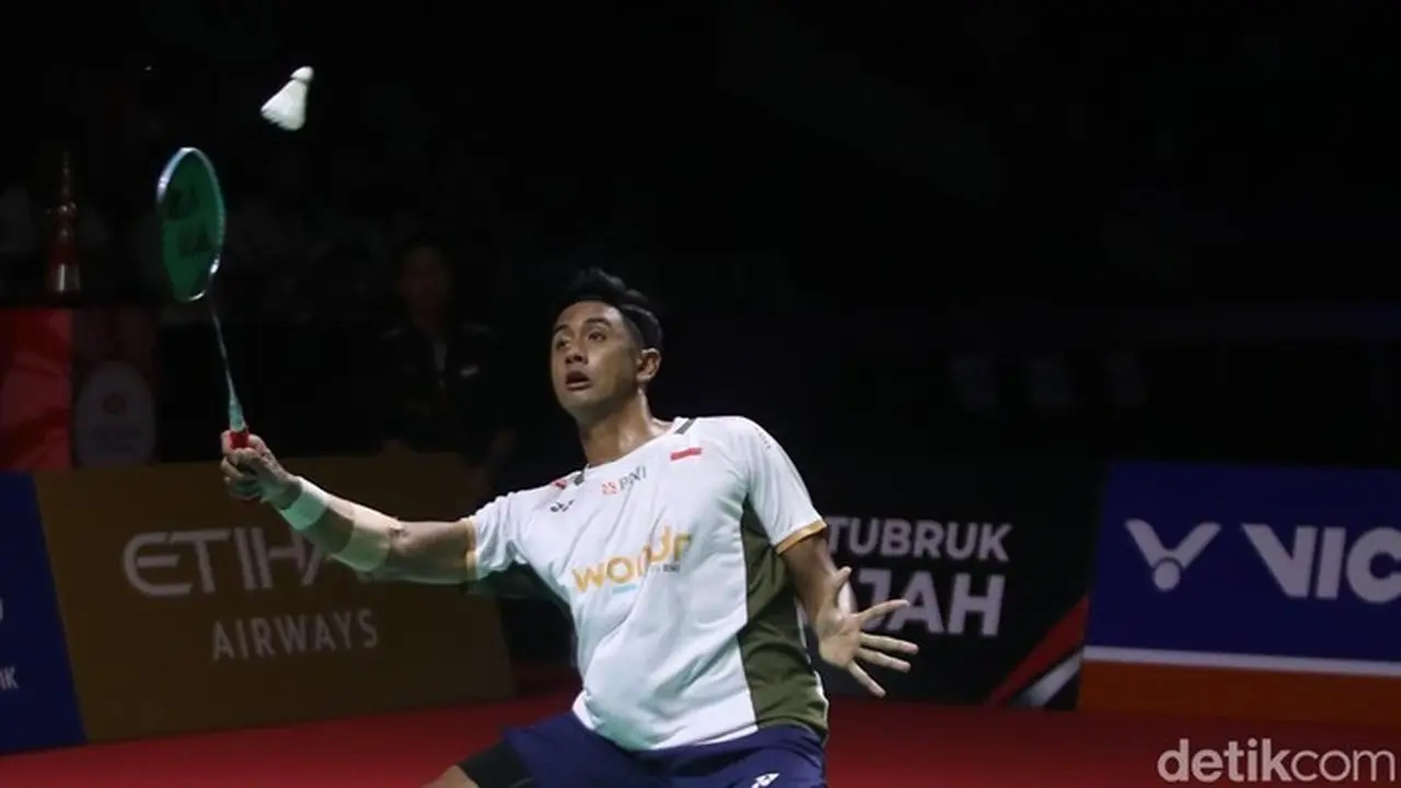 Format Baru Turnamen Bulu Tangkis 11 Hari: Alwi Farhan Ungkap Sisi Positif dan Negatif
