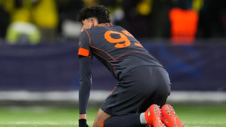 Babak Belur di Leg I: Inter, Juventus, dan Atalanta Telan Kekalahan di Playoff Liga Champions Babak Belur di Leg I: Inter, Juventus, dan Atalanta Telan Kekalahan di Playoff Liga Champions