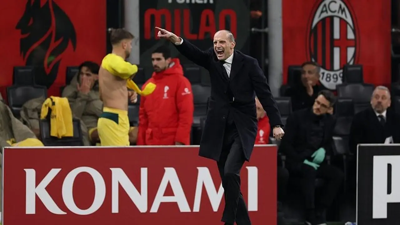 Drama San Siro: Allegri Kartu Merah, Tuding Cesc Fabregas Tarik Baju Saelemaekers Drama San Siro: Allegri Kartu Merah, Tuding Cesc Fabregas Tarik Baju Saelemaekers