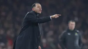 Liam Rosenior Tak Kaget Arsenal Kehilangan Poin di Kandang Wolves